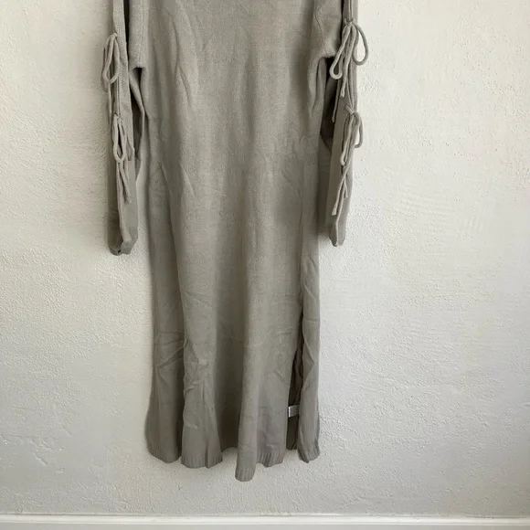 Zeagoo Woman Gray Long Sleeve Side Slit Long Sweater Dress, Size XL - Picture 2 of 9